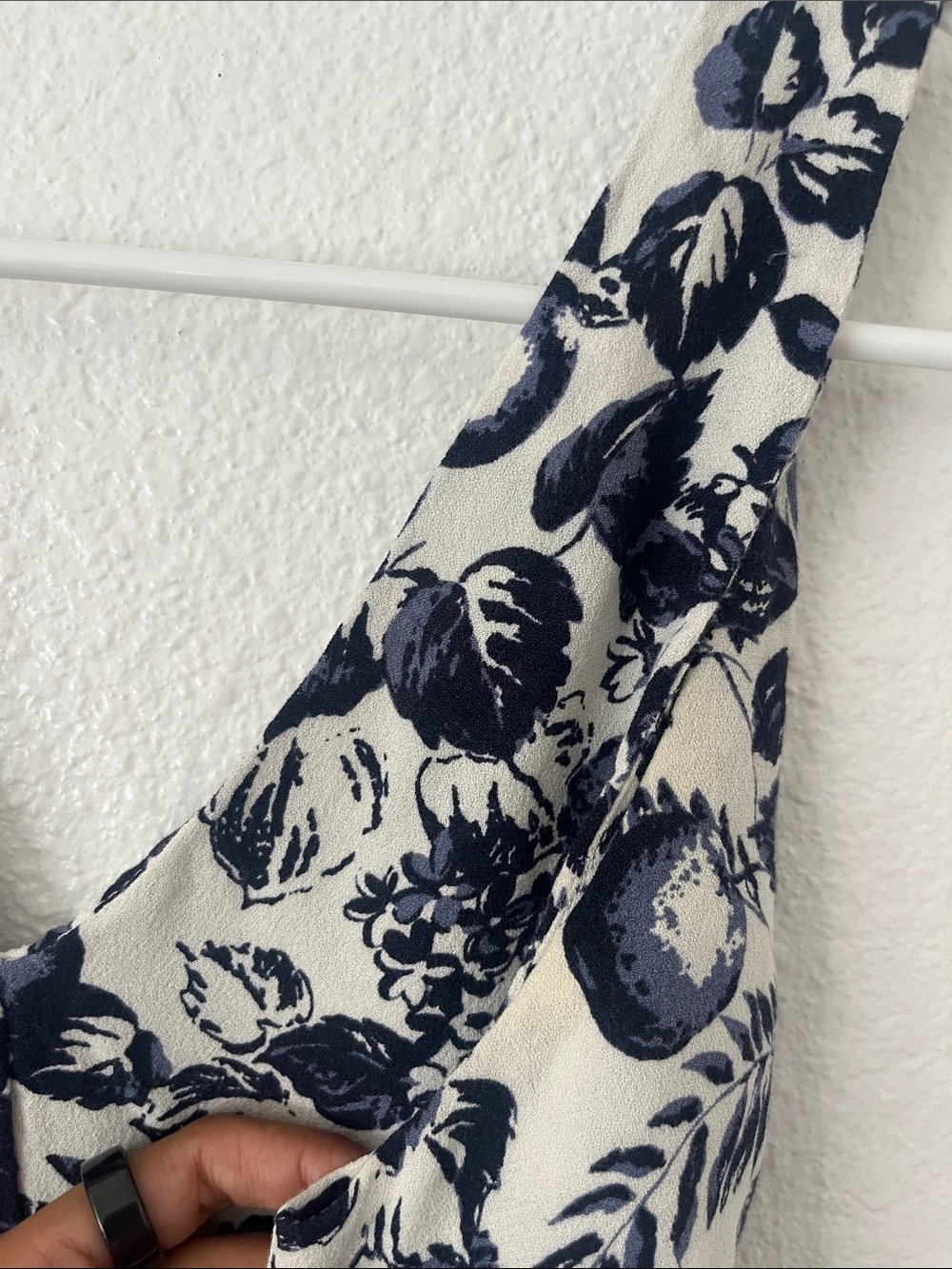 Reformation Gianni Blue White Mini dress in Orangerie fruit print, size M - Picture 7 of 8